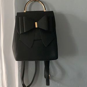 Bow backpack